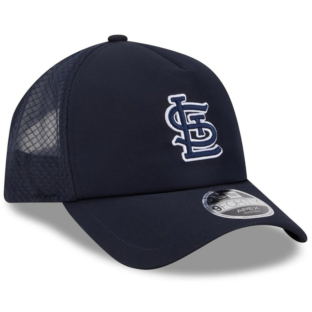 St. Louis Cardinals 2026 Batting Practice Apex 9FORTY Adjustable Trucker Hat Navy