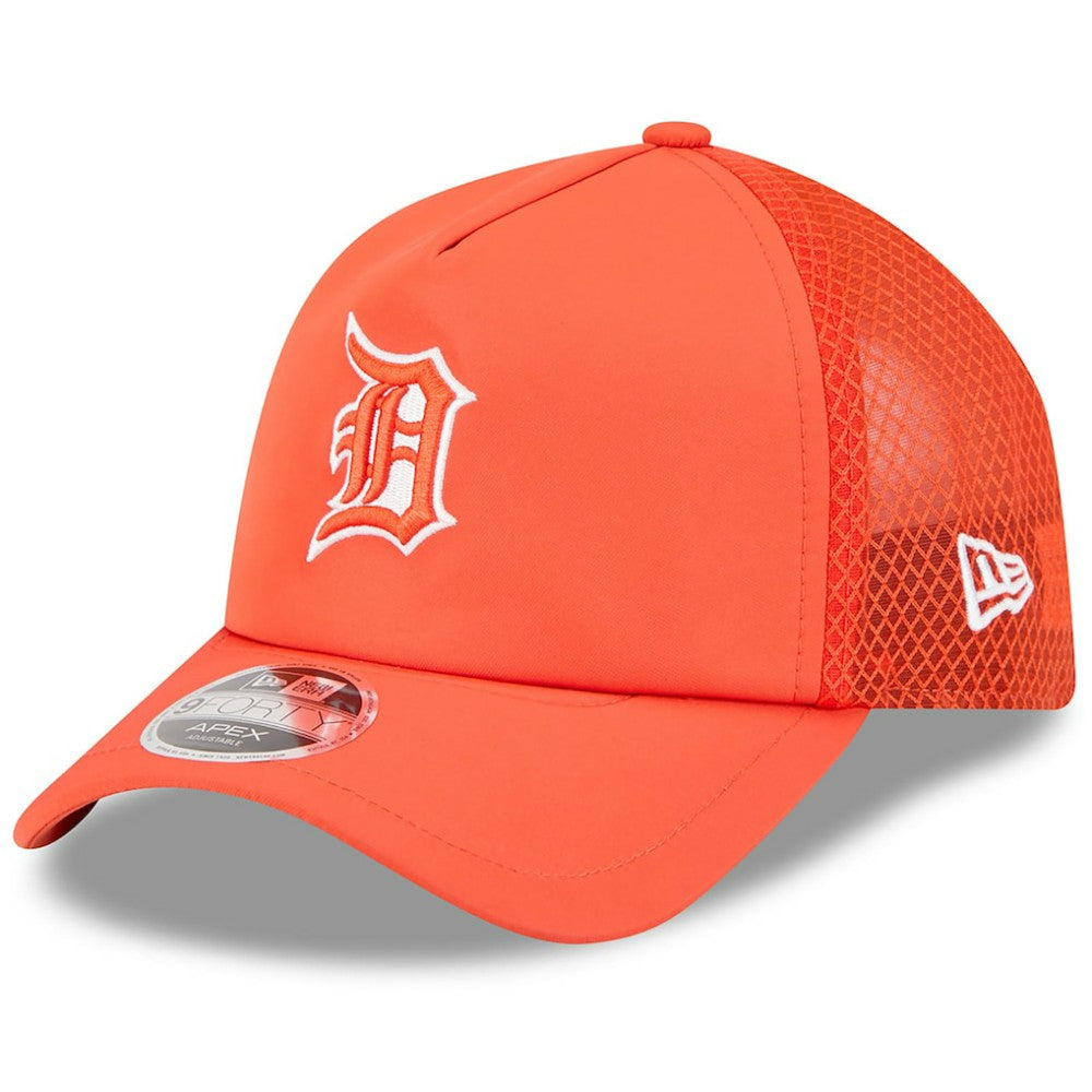 Detroit Tigers 2026 Batting Practice Apex 9FORTY Adjustable Trucker Hat Orange