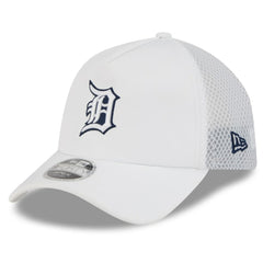 Detroit Tigers 2026 Batting Practice Apex 9FORTY Adjustable Trucker Hat White