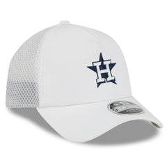 Houston Astros 2026 Batting Practice Apex 9FORTY Adjustable Trucker Hat White