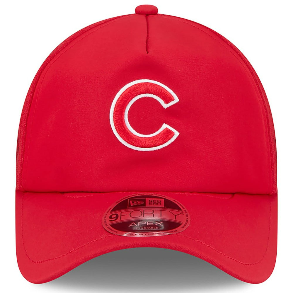 Chicago Cubs 2026 Batting Practice Apex 9FORTY Adjustable Trucker Hat Red