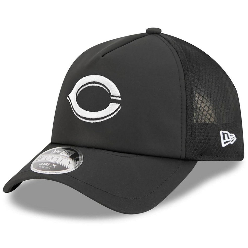Cincinnati Reds 2026 Batting Practice Apex 9FORTY Adjustable Trucker Hat Black