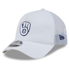 Milwaukee Brewers 2026 Batting Practice Apex 9FORTY Adjustable Trucker Hat White