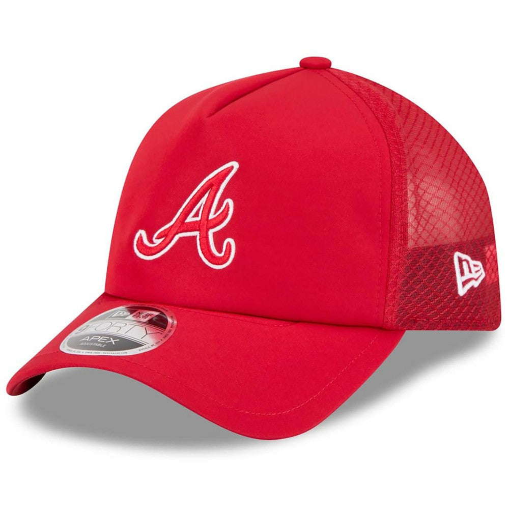 Atlanta Braves 2026 Batting Practice Apex 9FORTY Adjustable Trucker Hat Red