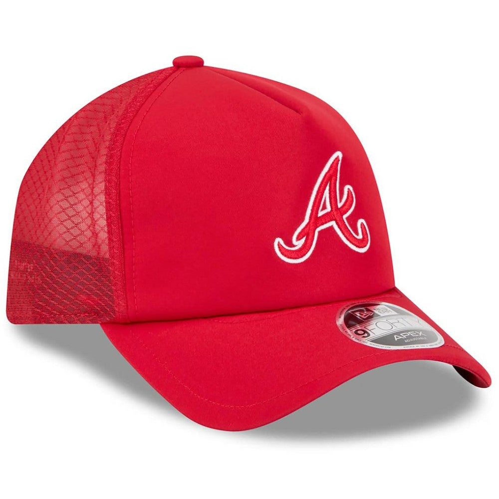 Atlanta Braves 2026 Batting Practice Apex 9FORTY Adjustable Trucker Hat Red