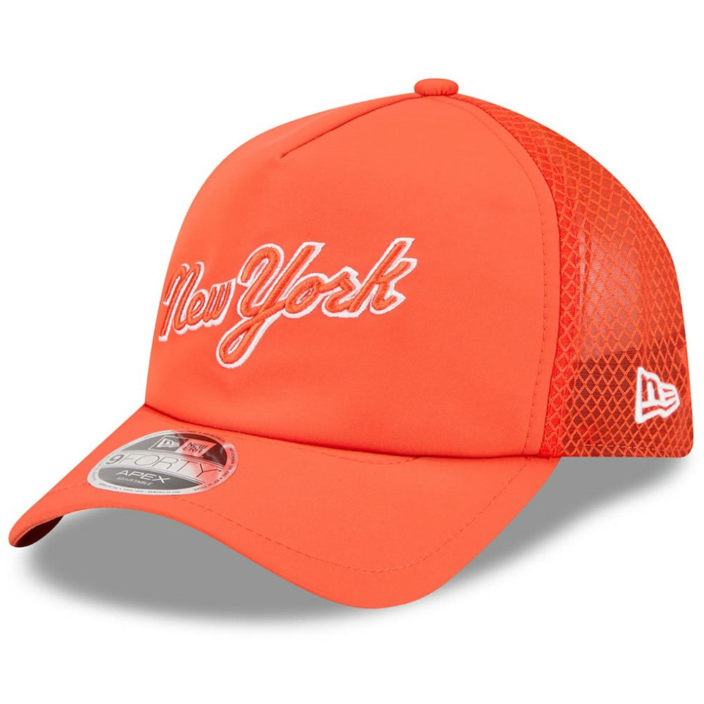 New York Mets 2026 Batting Practice Apex 9FORTY Adjustable Trucker Hat Orange