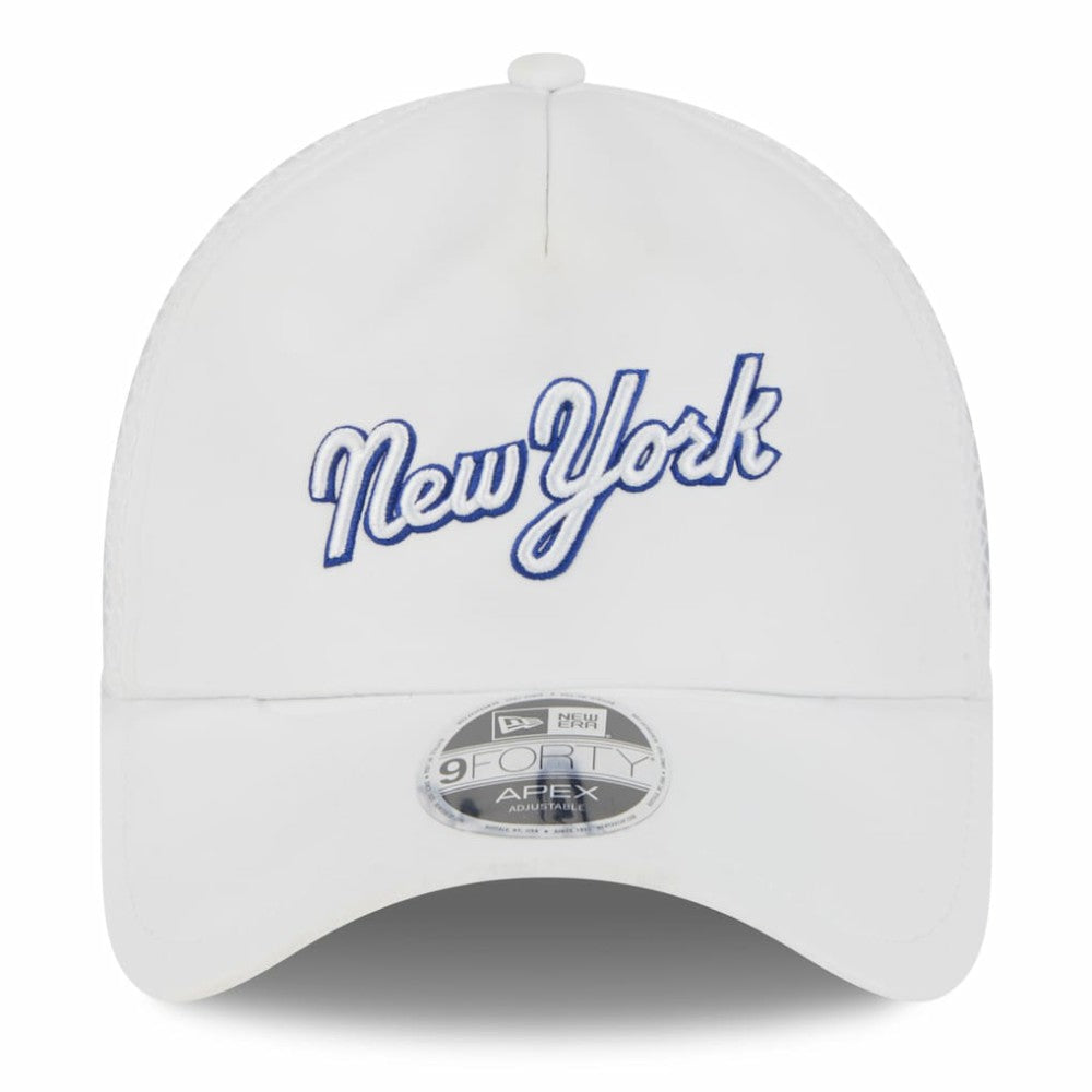 New York Mets 2026 Batting Practice Apex 9FORTY Adjustable Trucker Hat White