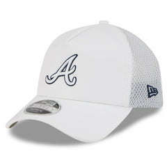 Atlanta Braves 2026 Batting Practice Apex 9FORTY Adjustable Trucker Hat White