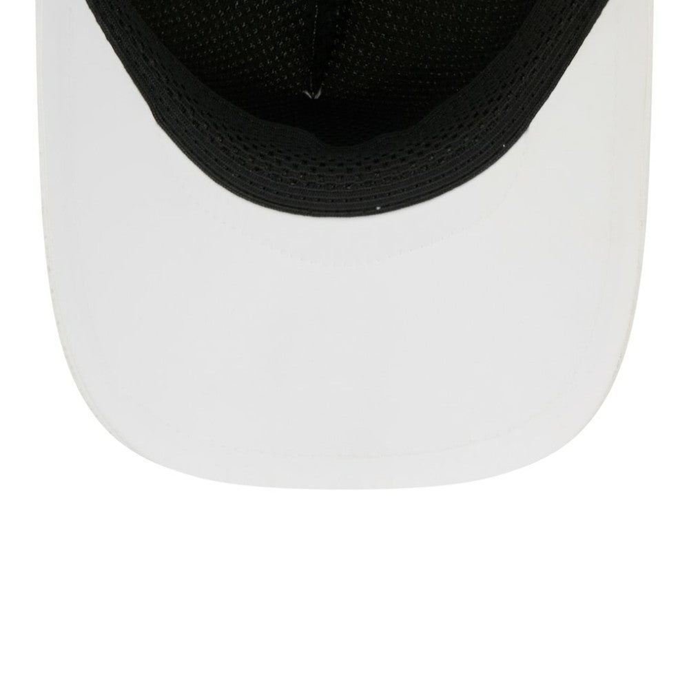 New York Yankees 2026 Batting Practice Apex 9FORTY Adjustable Trucker Hat White
