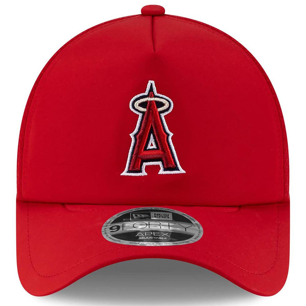 Los Angeles Angels 2026 Batting Practice Apex 9FORTY Adjustable Trucker Hat Red