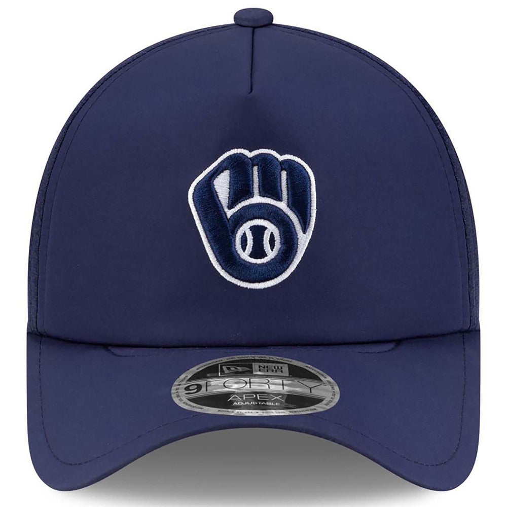Milwaukee Brewers 2026 Batting Practice Apex 9FORTY Adjustable Trucker Hat Navy