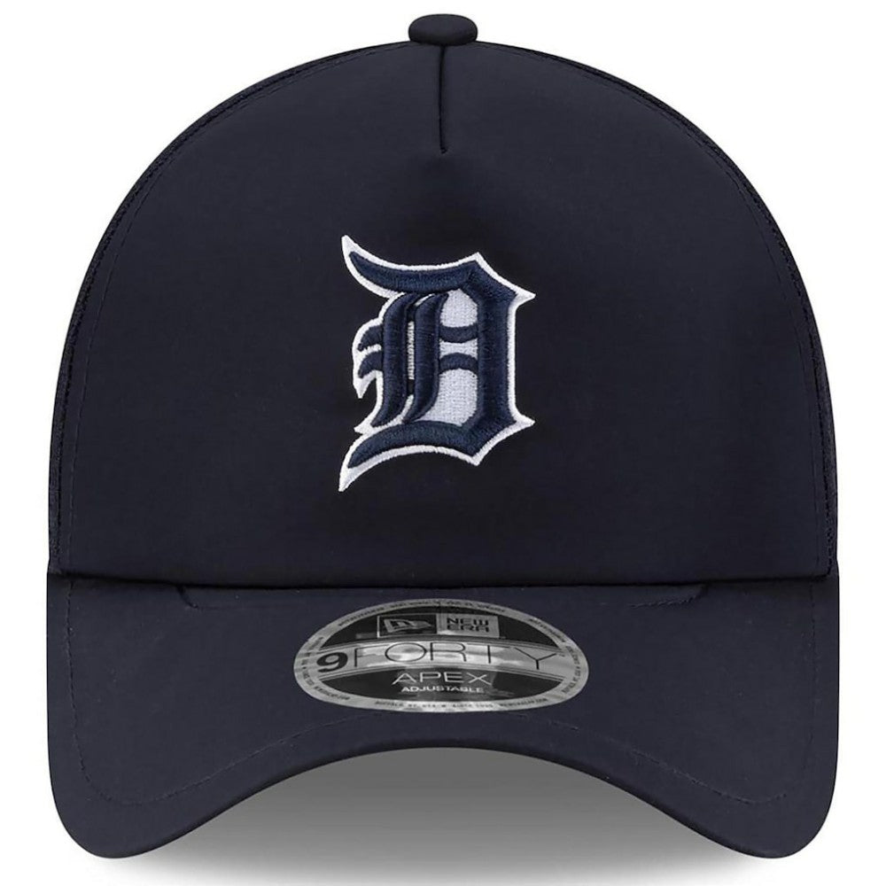 Detroit Tigers 2026 Batting Practice Apex 9FORTY Adjustable Trucker Hat Navy