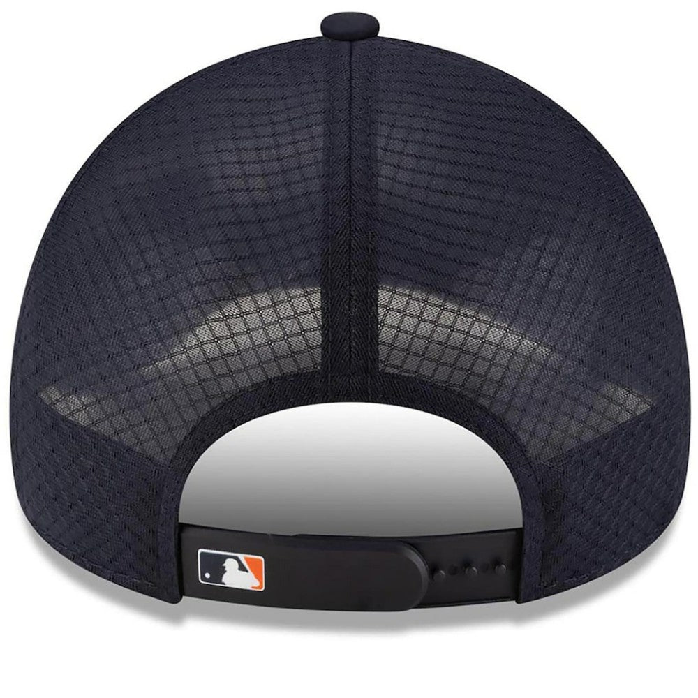 Detroit Tigers 2026 Batting Practice Apex 9FORTY Adjustable Trucker Hat Navy