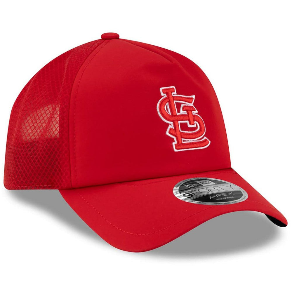 St. Louis Cardinals 2026 Batting Practice Apex 9FORTY Adjustable Trucker Hat Red
