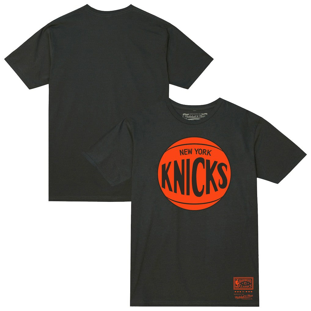 New York Knicks Unisex Hardwood Classics MVP Logo T-Shirt - Heather Charcoal on sale
