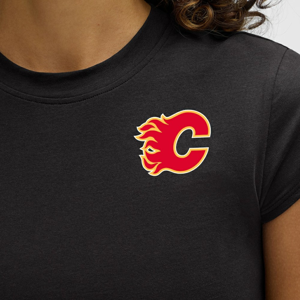 Calgary Flames lululemon Women's Cates T-Shirt - Black T-shirts
