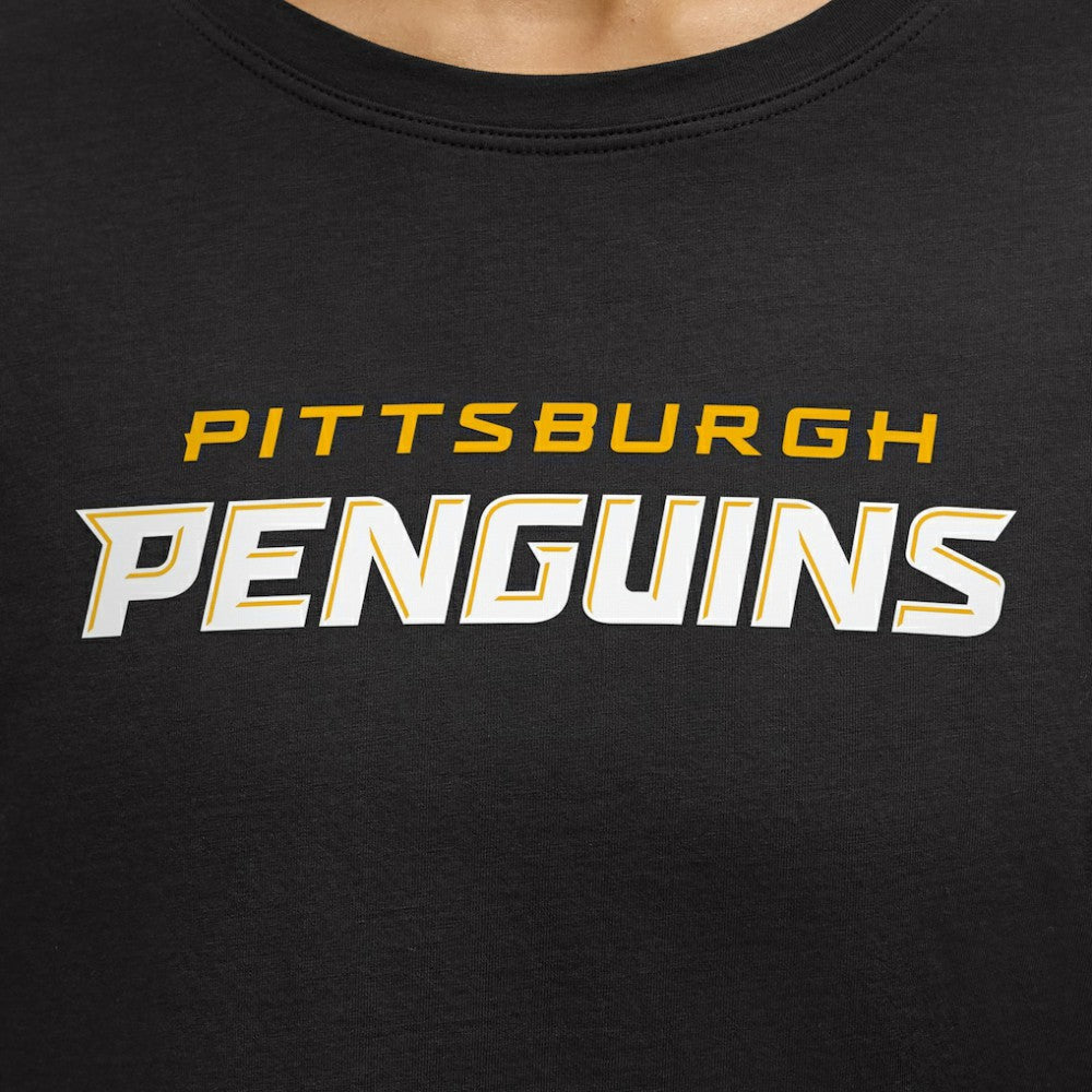 Pittsburgh Penguins lululemon Women's Cates T-Shirt - Black T-shirts