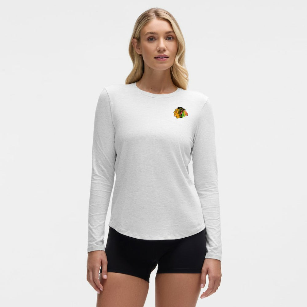 Chicago Blackhawks lululemon Women's Love Long Sleeve T-Shirt - Heathered Core Ultra Light Grey T-shirts