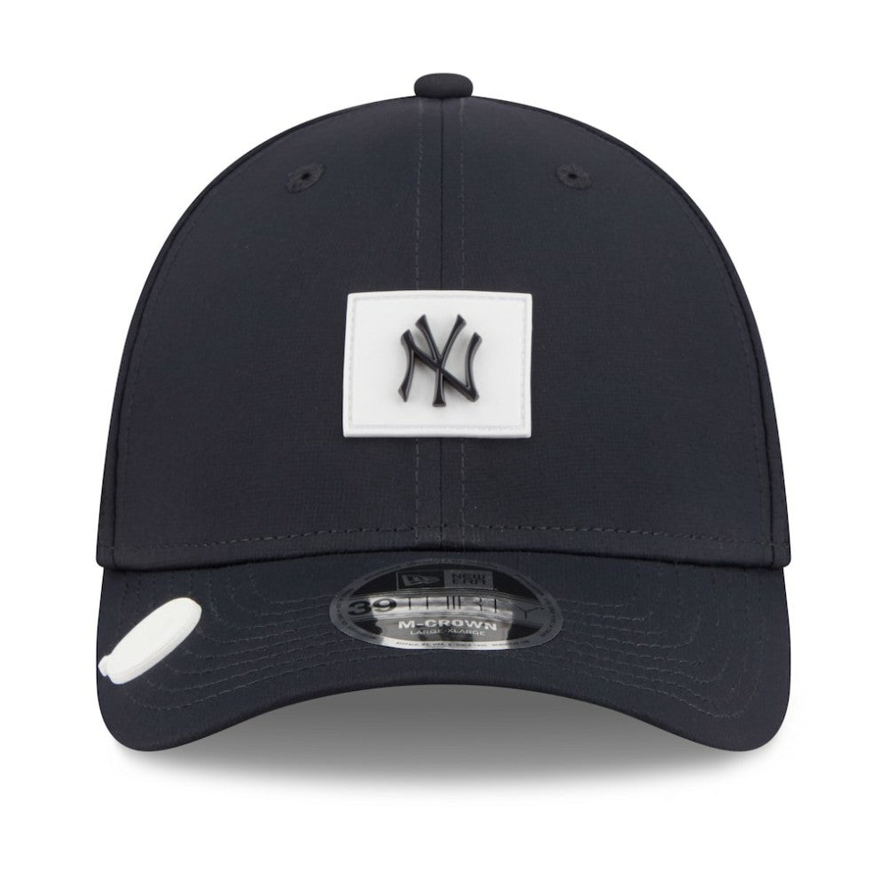 New York Yankees 2026 Clubhouse M-Crown 39THIRTY Flex Hat Navy