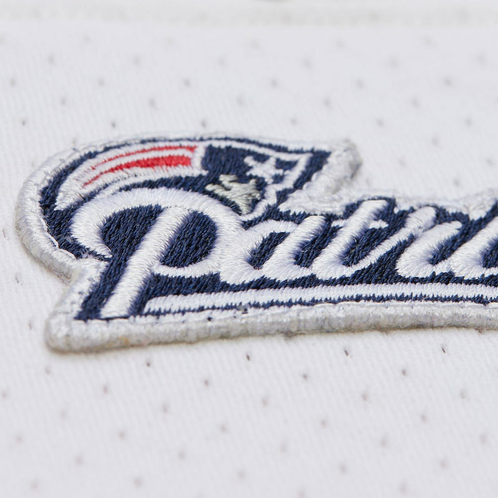Tom Brady New England Patriots 2000 Authentic Jersey - White on sale