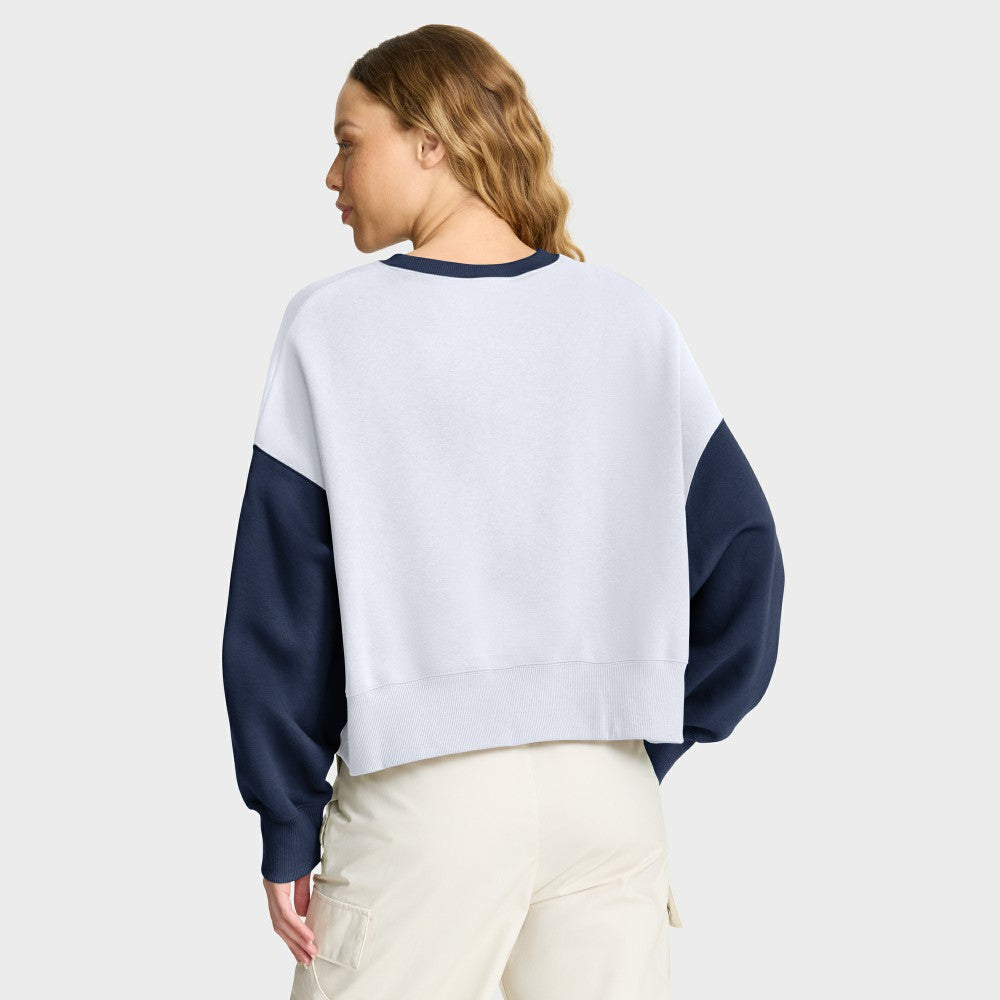 Cleveland Guardians Women's Oversized High Hip Fleece Sweatshirt White/Navy