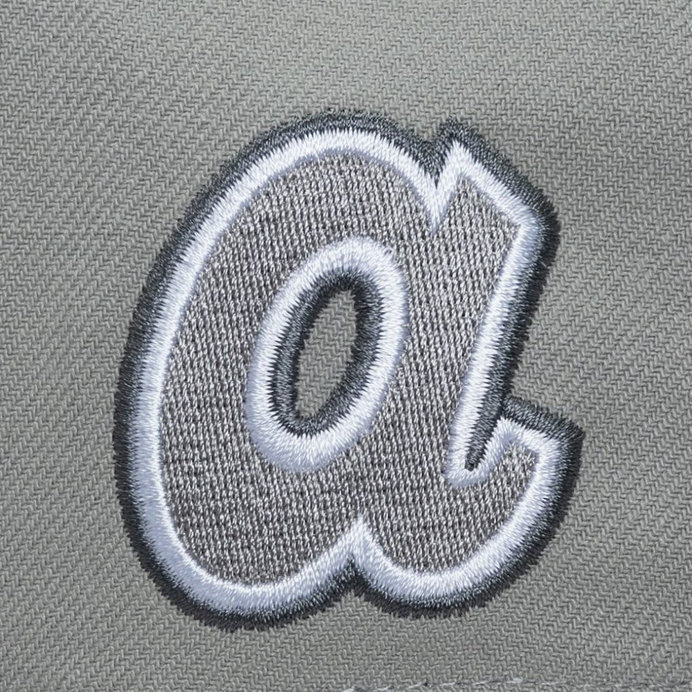 Atlanta Braves Cooperstown Thunderstorm Head Coach Pro-Crown Adjustable Hat Gray