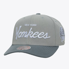 New York Yankees Thunderstorm Head Coach Pro-Crown Adjustable Hat Gray