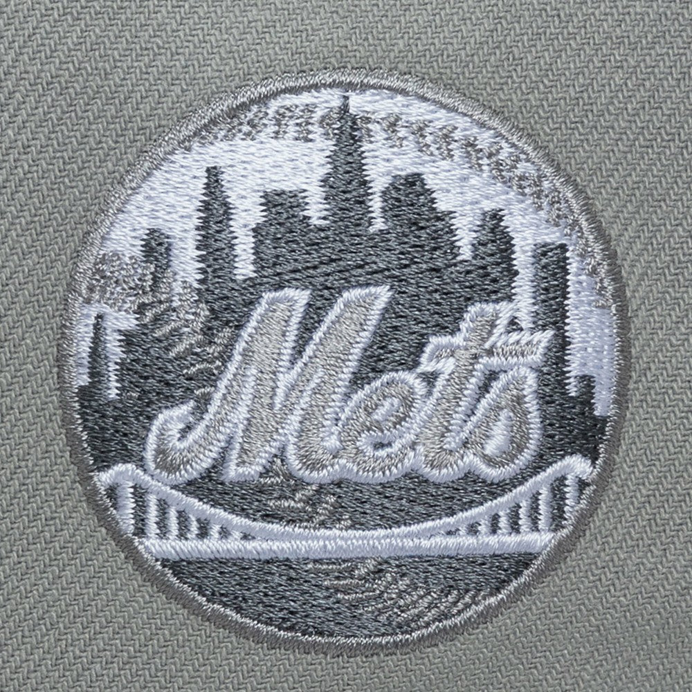 New York Mets Thunderstorm Head Coach Pro-Crown Adjustable Hat Gray