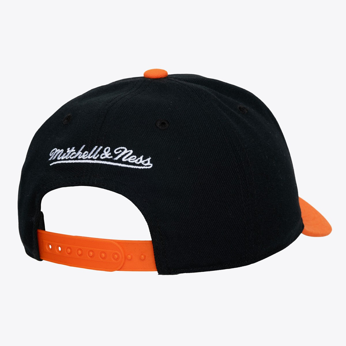 New York Knicks Hardwood Classics Legendary Away Pro-Pinch Adjustable Hat - Black on sale