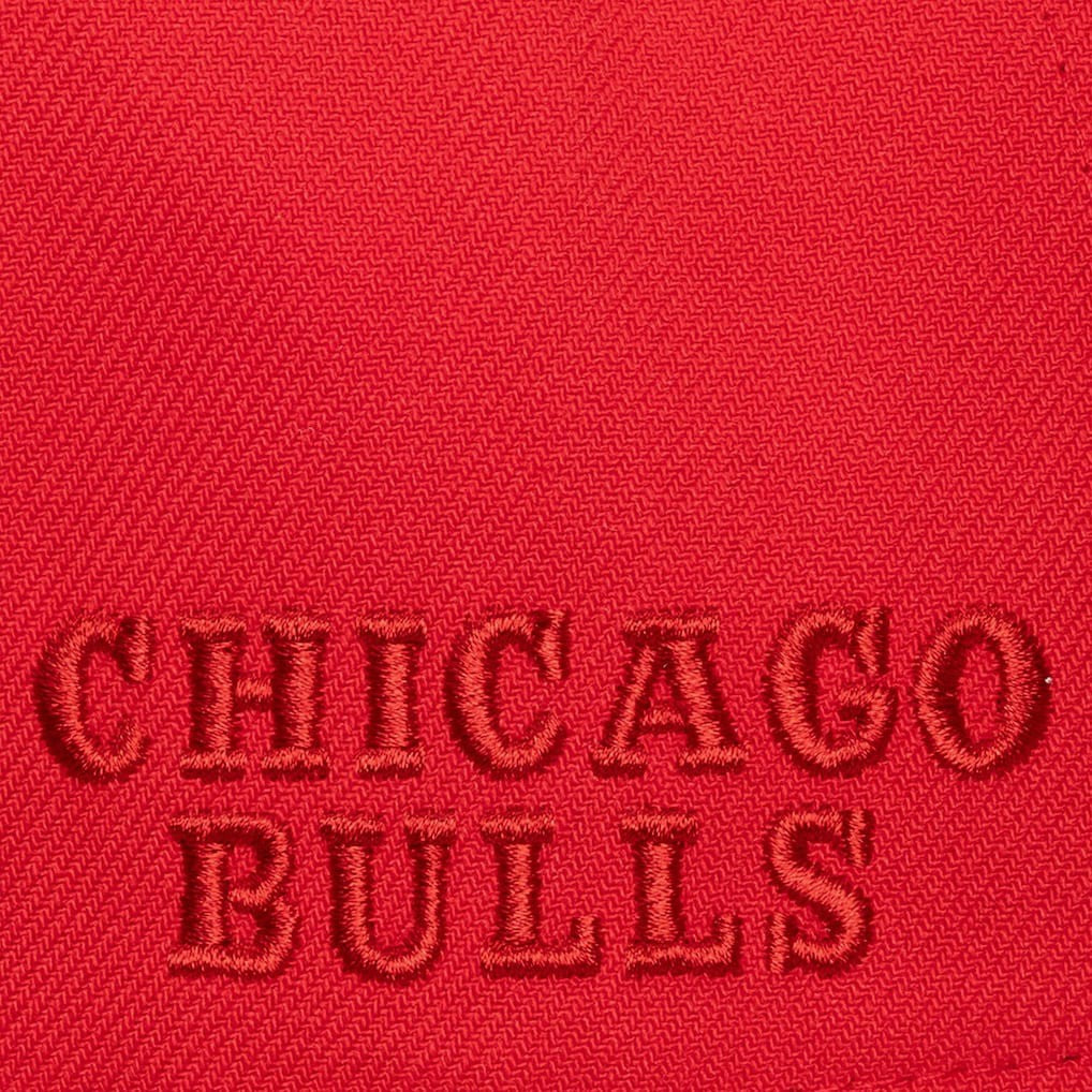 Chicago Bulls Legendary Home Pro Pinch Snapback Hat - Red for sale