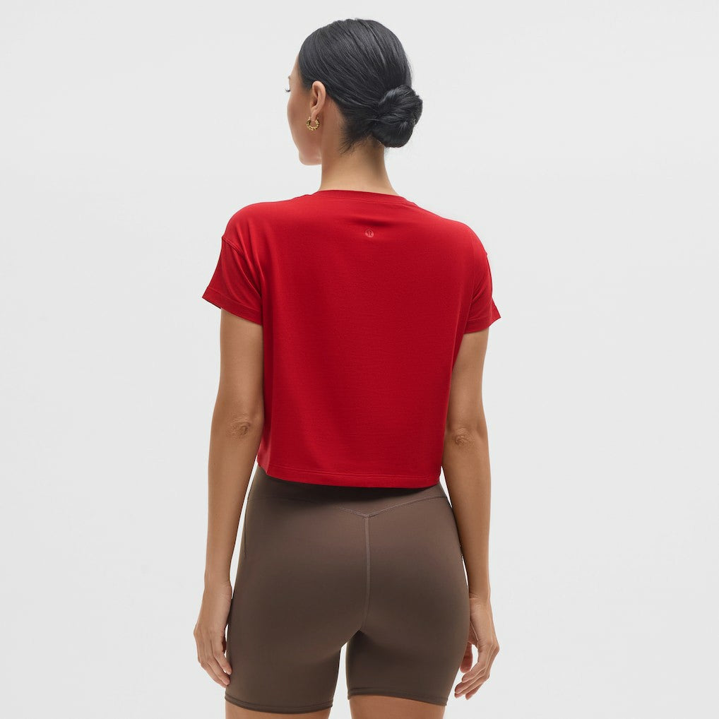 Atlanta Falcons lululemon Women's Cates T-Shirt - College Crimson online