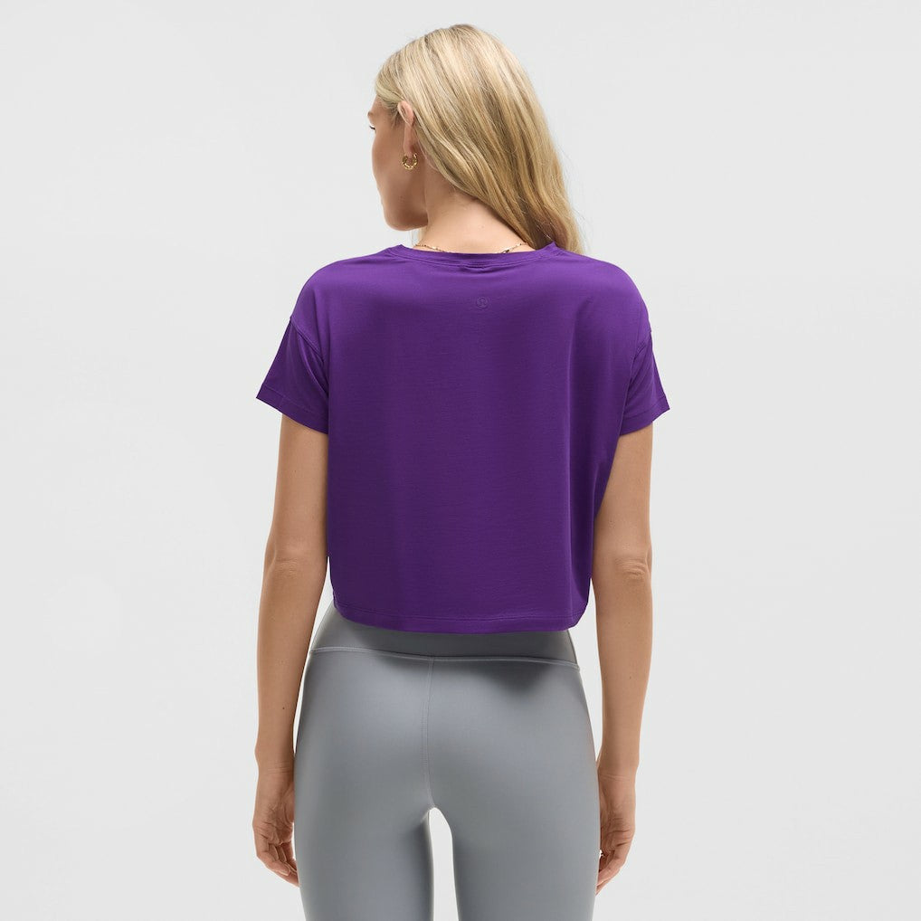 Minnesota Vikings lululemon Women's Cates T-Shirt - College Purple discount