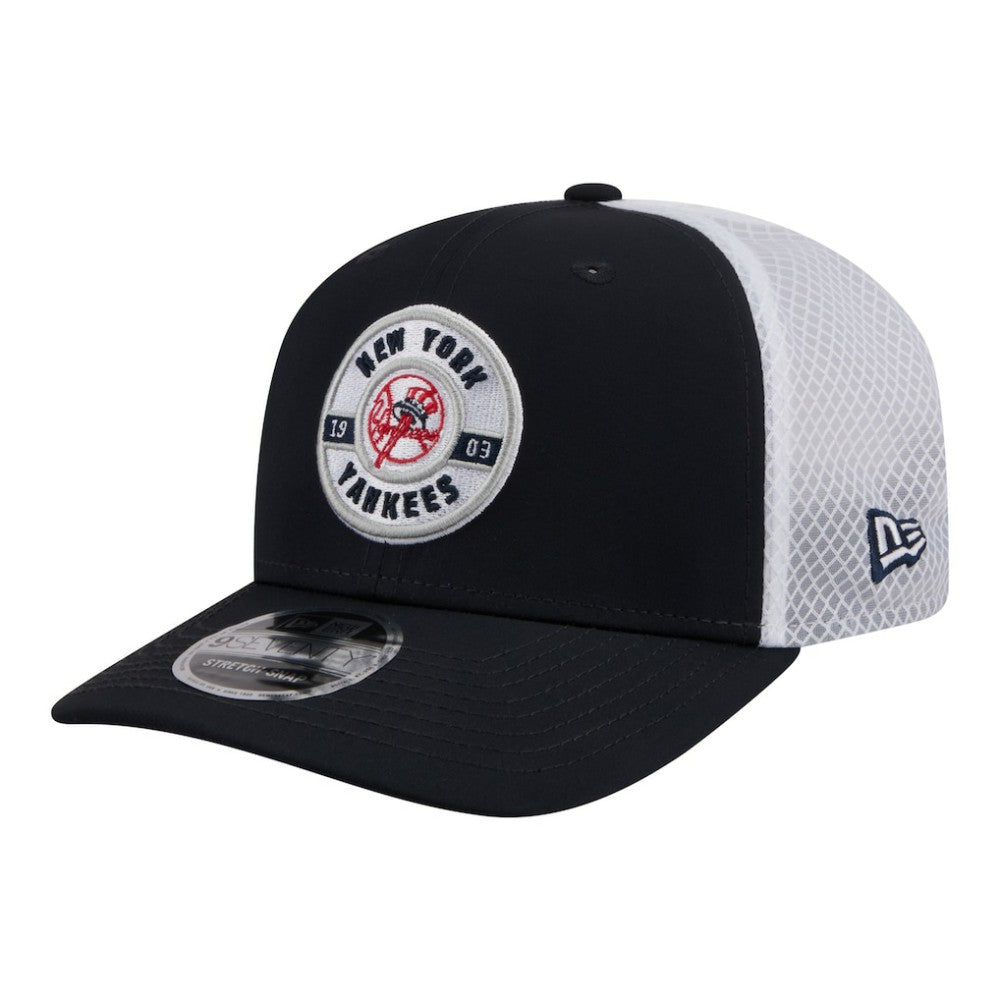 New York Yankees Active 9SEVENTY Adjustable Trucker Hat Navy