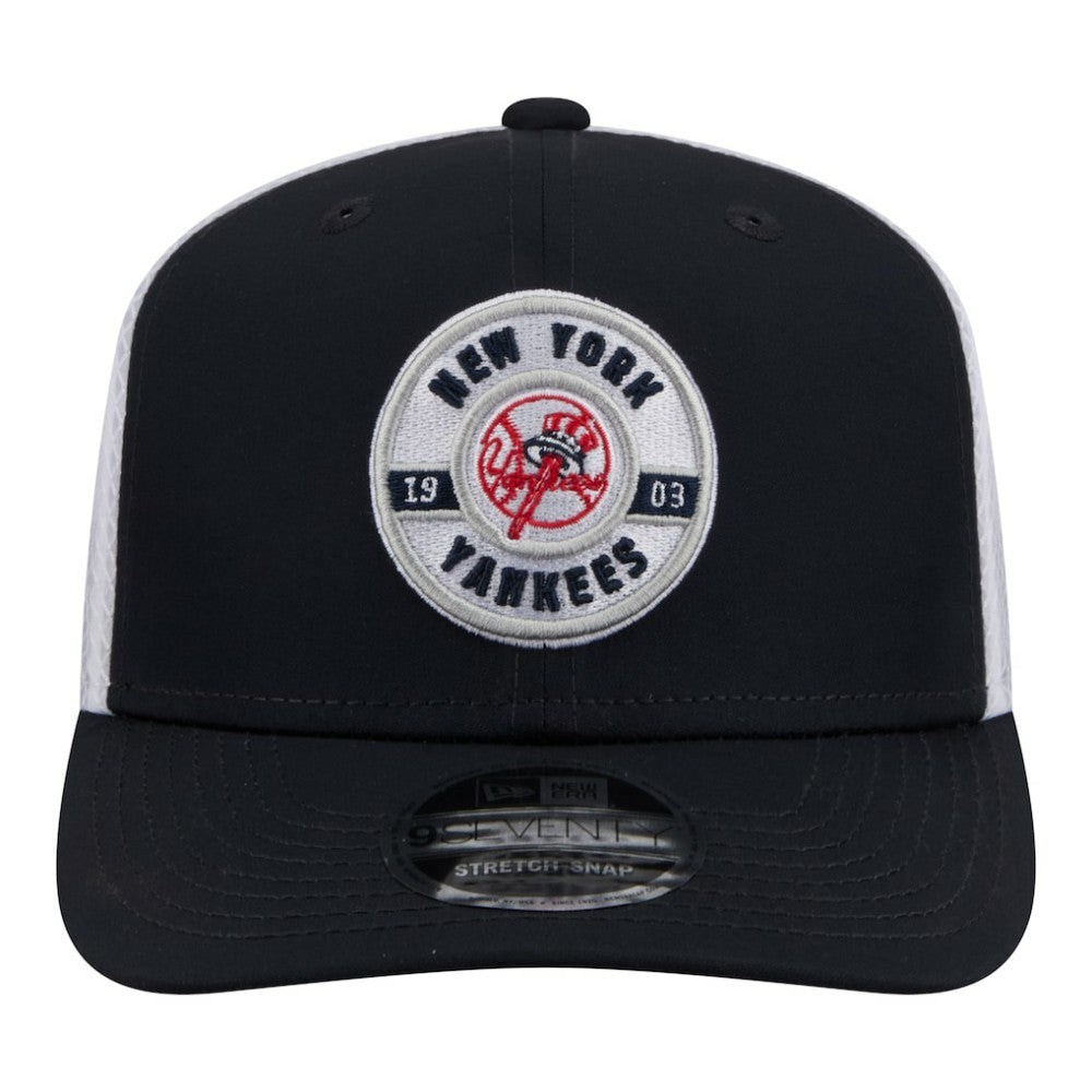 New York Yankees Active 9SEVENTY Adjustable Trucker Hat Navy