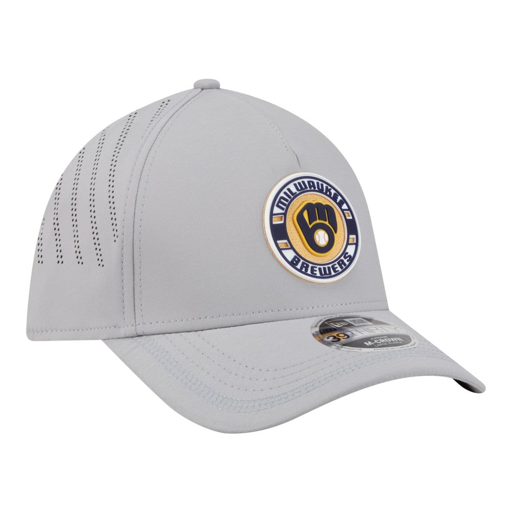Milwaukee Brewers Patch 39THIRTY A-Frame M-Crown Perforated Flex Hat Gray