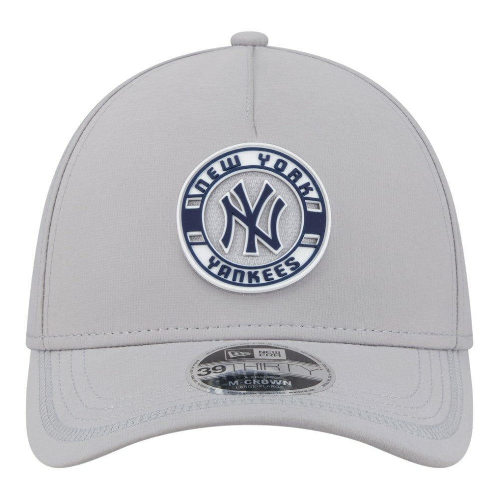 New York Yankees Patch 39THIRTY A-Frame M-Crown Perforated Flex Hat Gray