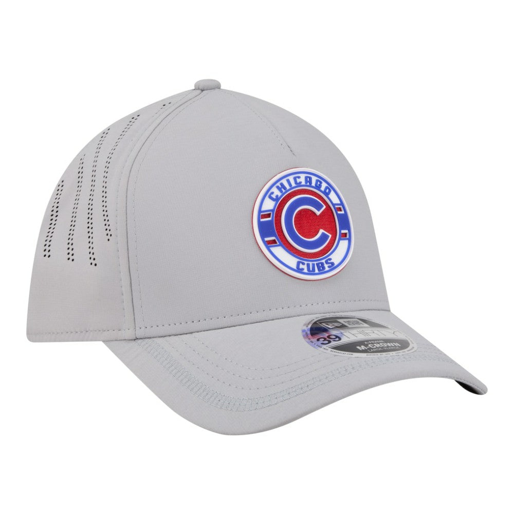 Chicago Cubs Patch 39THIRTY A-Frame M-Crown Perforated Flex Hat Gray