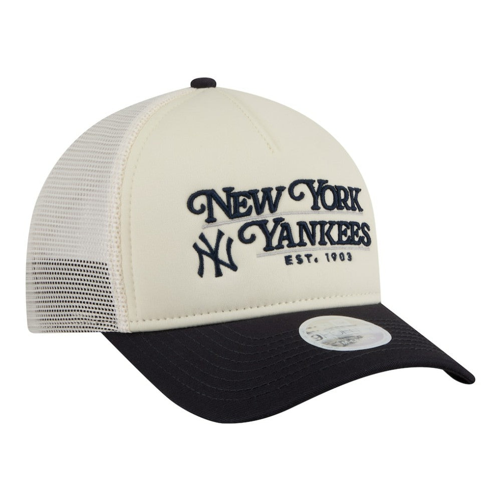 New York Yankees Women's Retro 9FORTY M-Crown A-Frame Trucker Adjustable Hat Light Beige/Navy