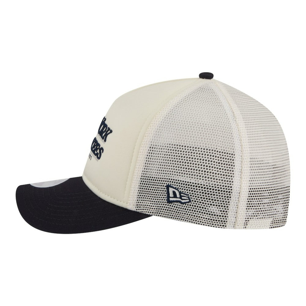 New York Yankees Women's Retro 9FORTY M-Crown A-Frame Trucker Adjustable Hat Light Beige/Navy