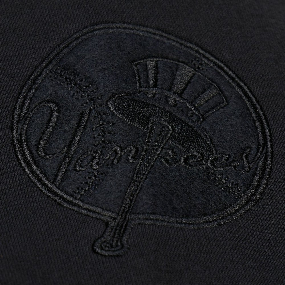 New York Yankees Phantom Fleece Crewneck Sweatshirt Black