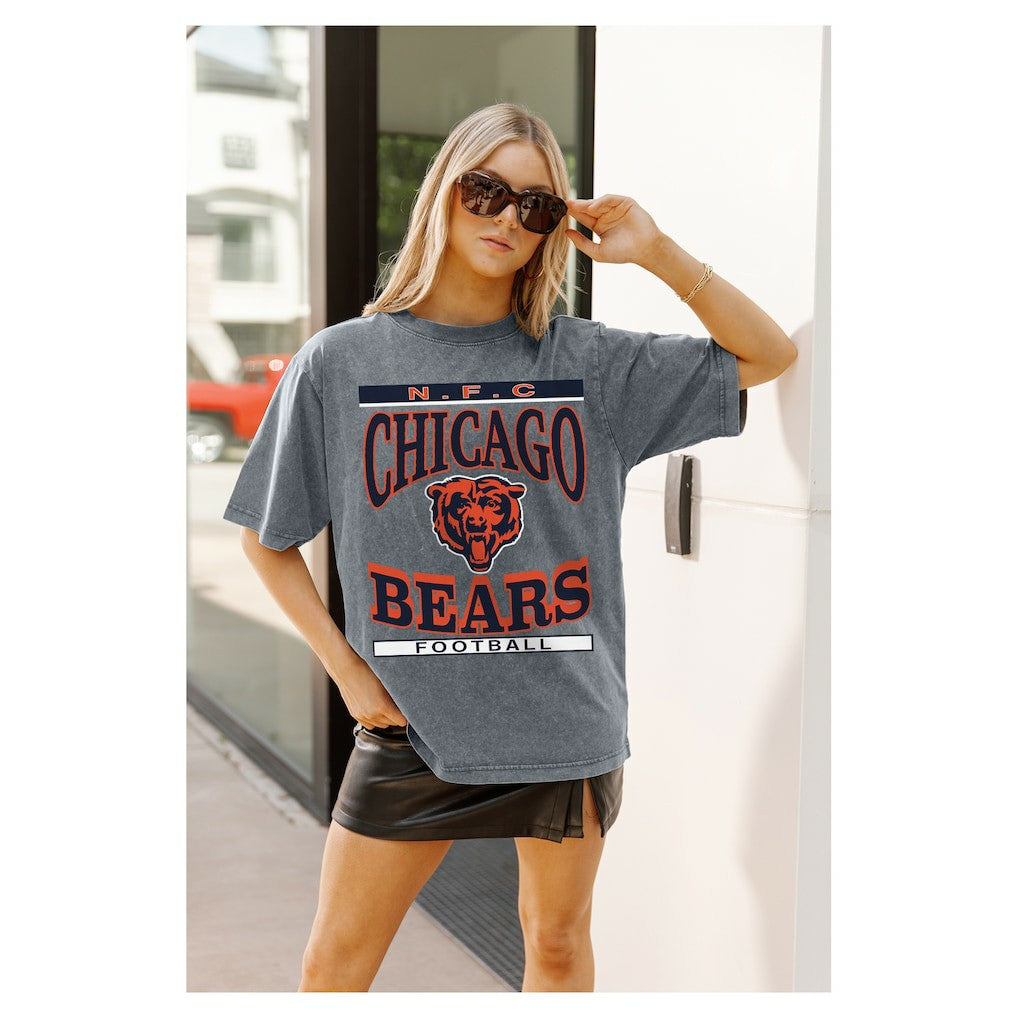 Chicago Bears Gameday Couture Women's Oversized Classic Grind Washed T-Shirt - Gray for sale