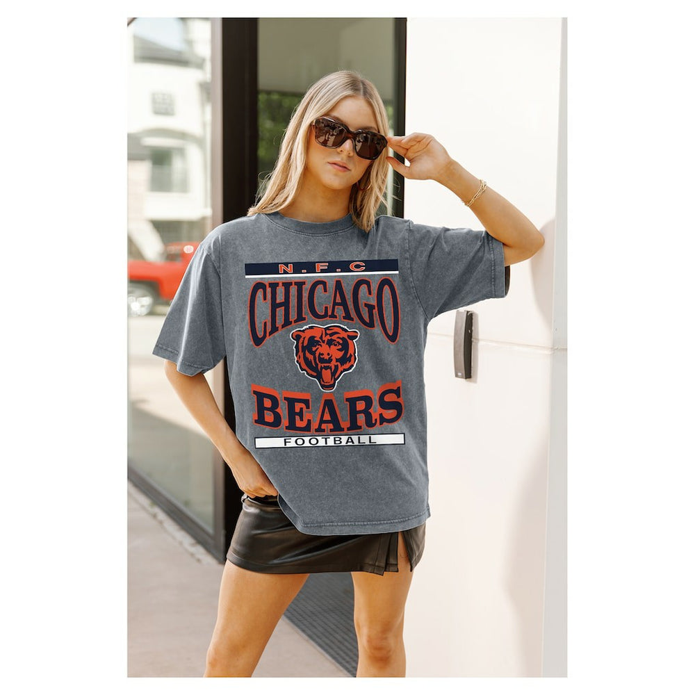 Chicago Bears Gameday Couture Women's Oversized Classic Grind Washed T-Shirt - Gray for sale