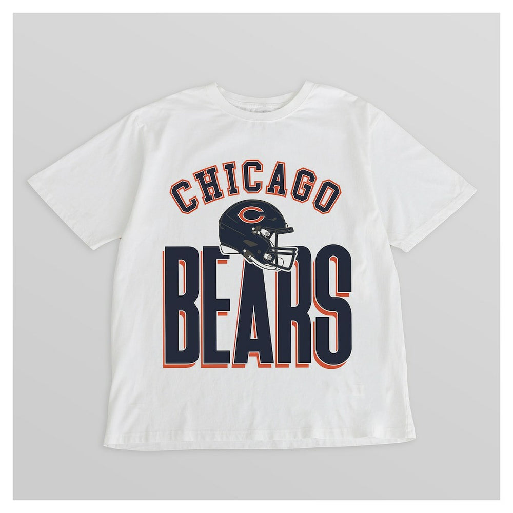 Chicago Bears Gameday Couture Women's Oversized Classic Fierce Focus T-Shirt - White cheap
