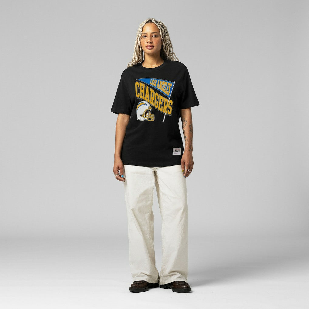 Los Angeles Chargers Women's Team Dynamic Boyfriend T-Shirt - Black cheap
