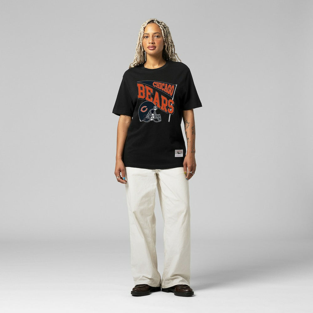 Chicago Bears Women's Team Dynamic Boyfriend T-Shirt - Black outlet
