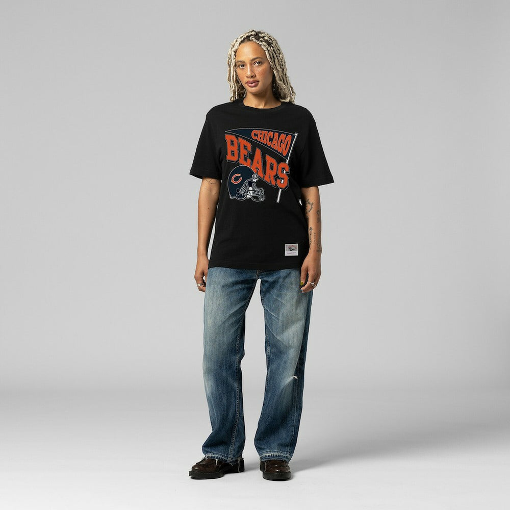 Chicago Bears Women's Team Dynamic Boyfriend T-Shirt - Black outlet