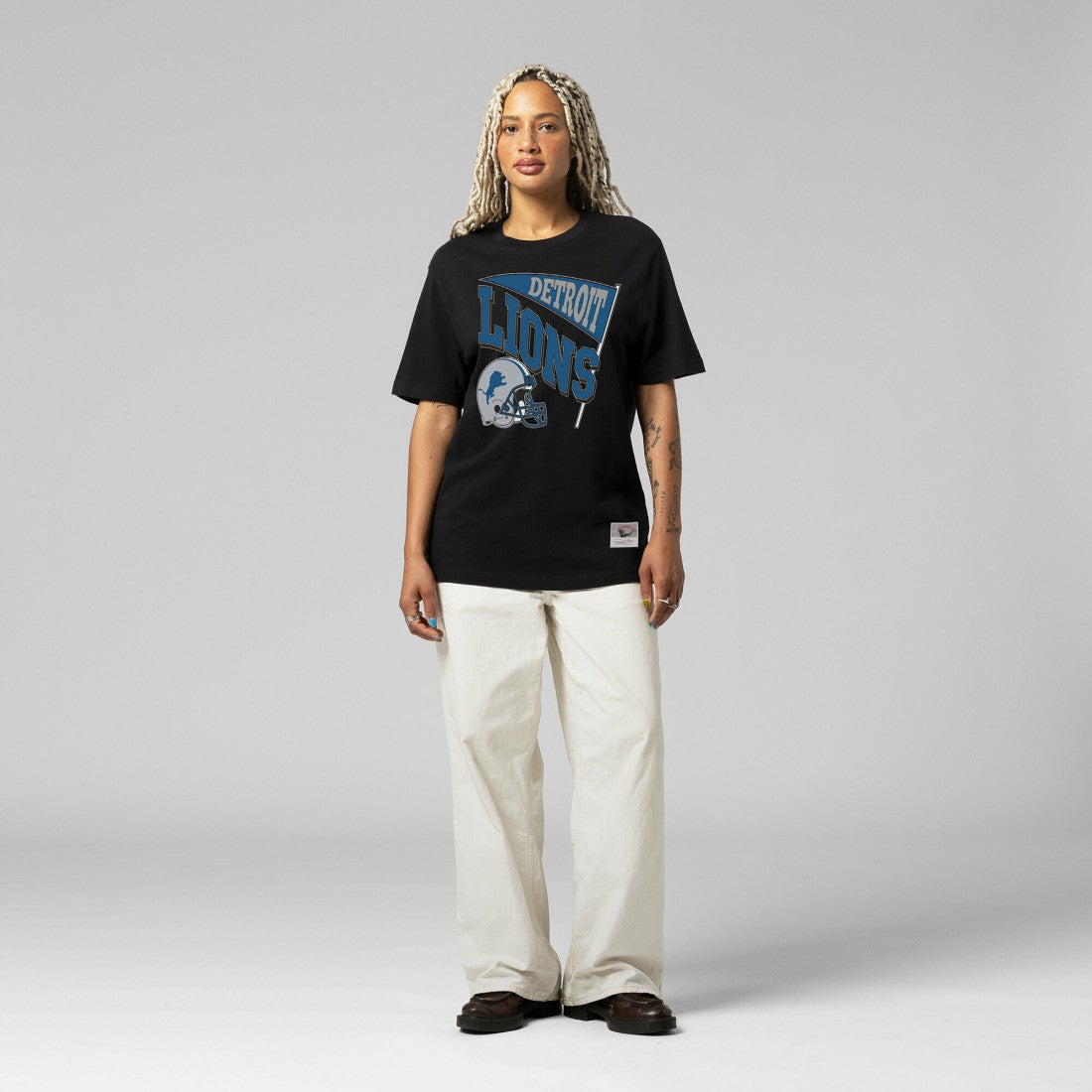 Detroit Lions Women's Team Dynamic Boyfriend T-Shirt - Black outlet