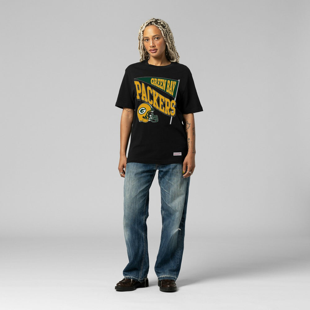 Green Bay Packers Women's Team Dynamic Boyfriend T-Shirt - Black discount
