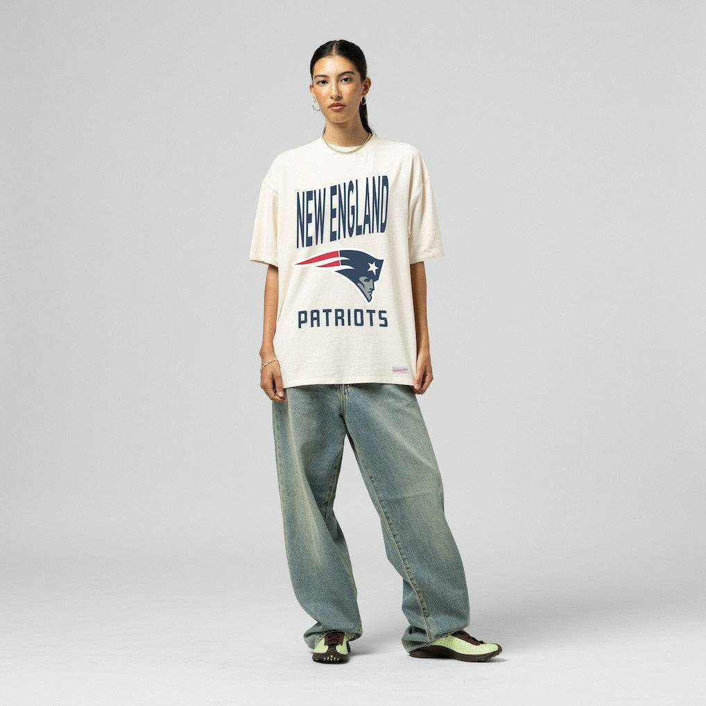 New England Patriots Women's Logo Rise Boyfriend T-Shirt - Cream online