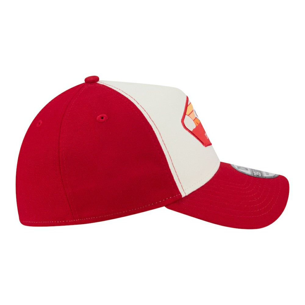 Cincinnati Reds 2026 Spring Training Fan Pack Gradient 39THIRTY Flex Hat Stone